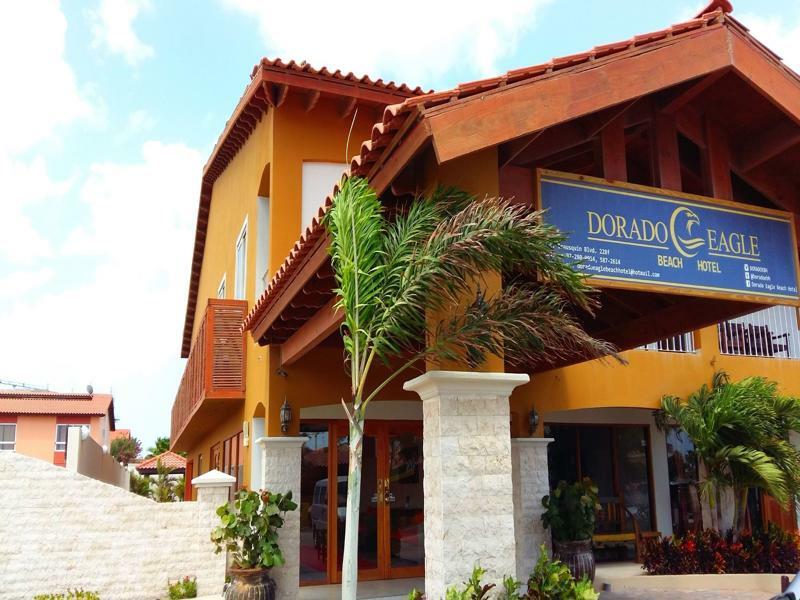 Dorado Eagle Beach Hotel Ораниестад Екстериор снимка